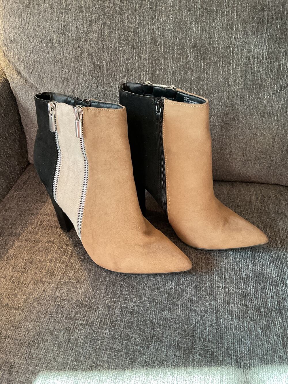 JustFab "Remi" Tri-Tone Colorblock Pointed-Toe Ankle Booties size 10